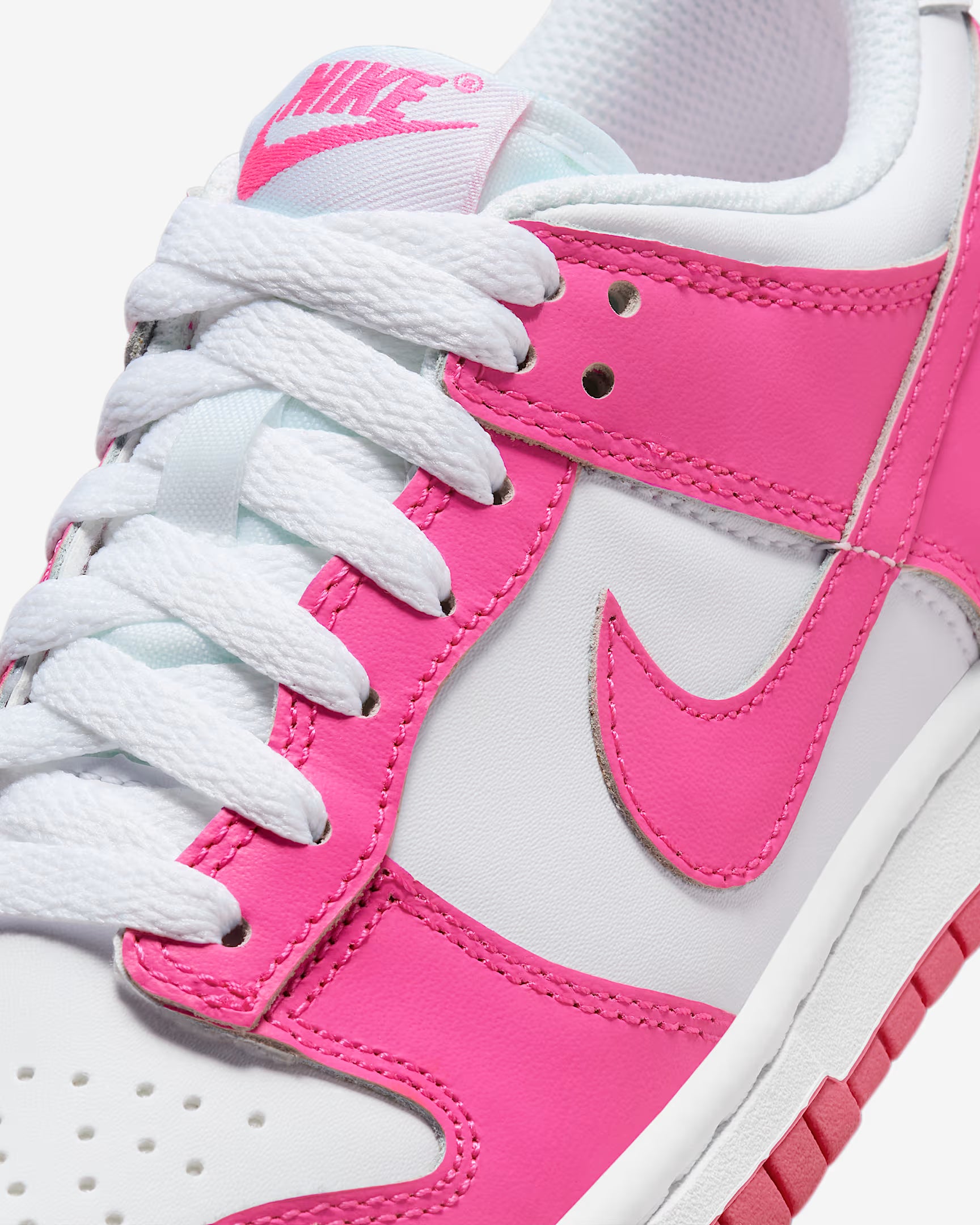 Nike - Air Jordan 1 Low