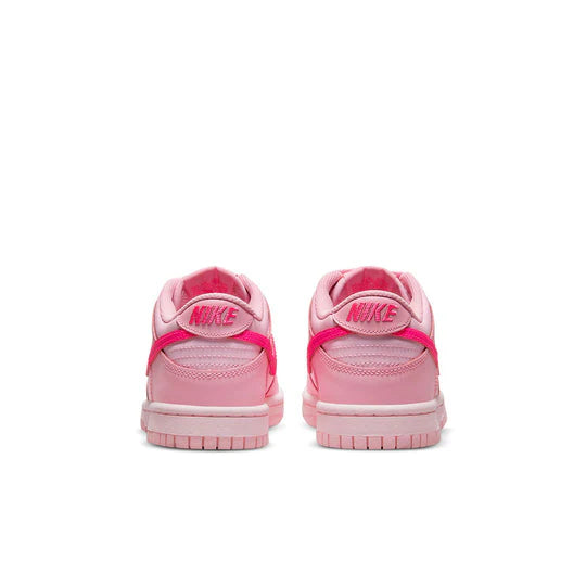 Nike - Dunk Low Triple Pink
