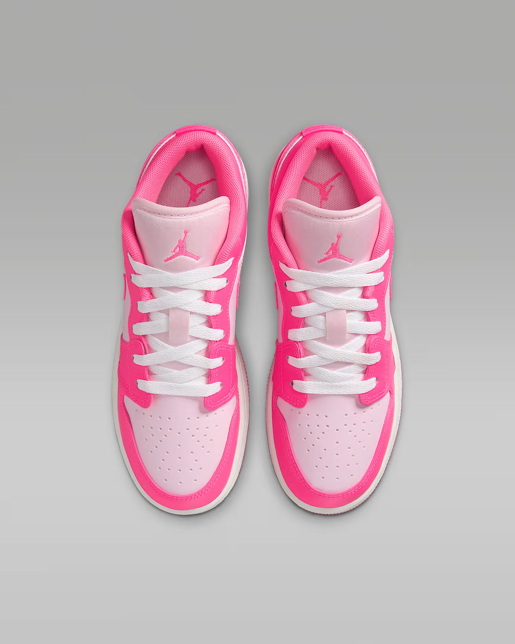 Nike - Air Jordan 1 Low