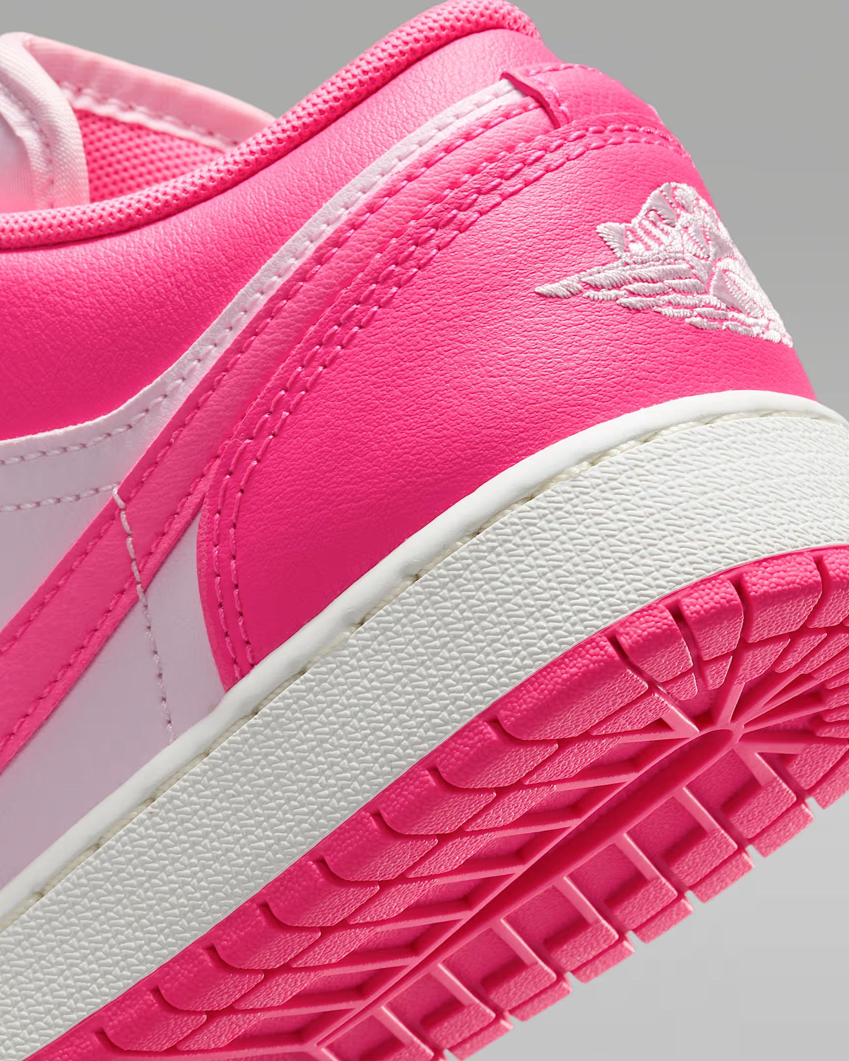 Nike - Air Jordan 1 Low