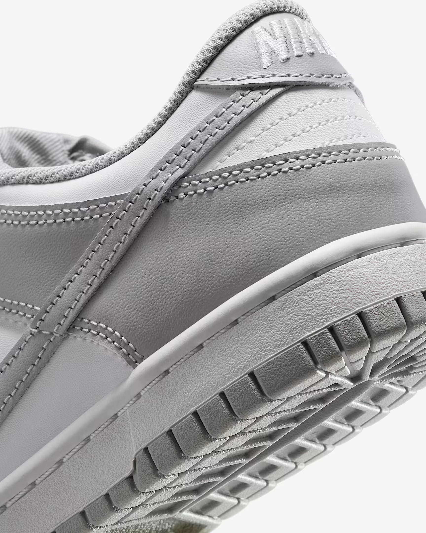 Nike - Dunk Low Grey Fog