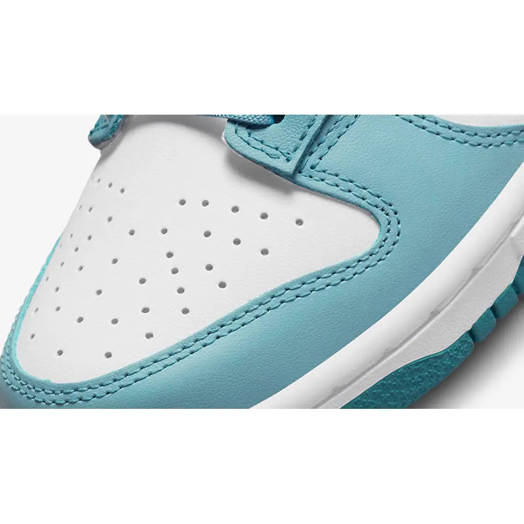 Nike - Dunk Low Blue White Paisley